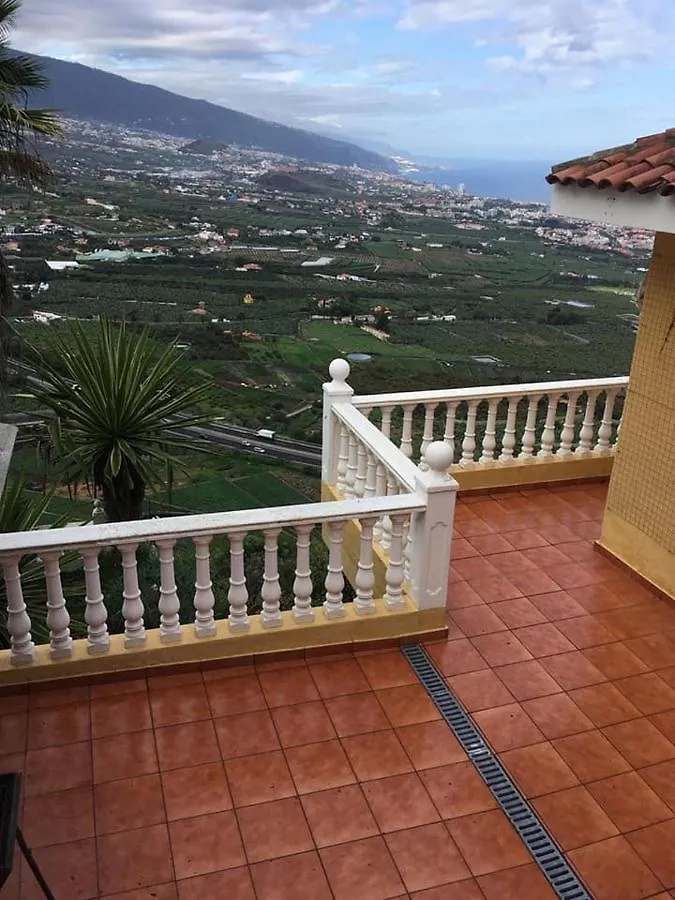 Dom wakacyjny Willa Casa Con Piscina Privada. Mirador De Humbolt. Santa Úrsula